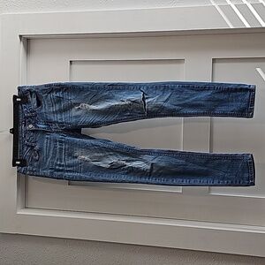 Nine Planet distressed skinny jeans size 3 Made with Viscose, super soft.